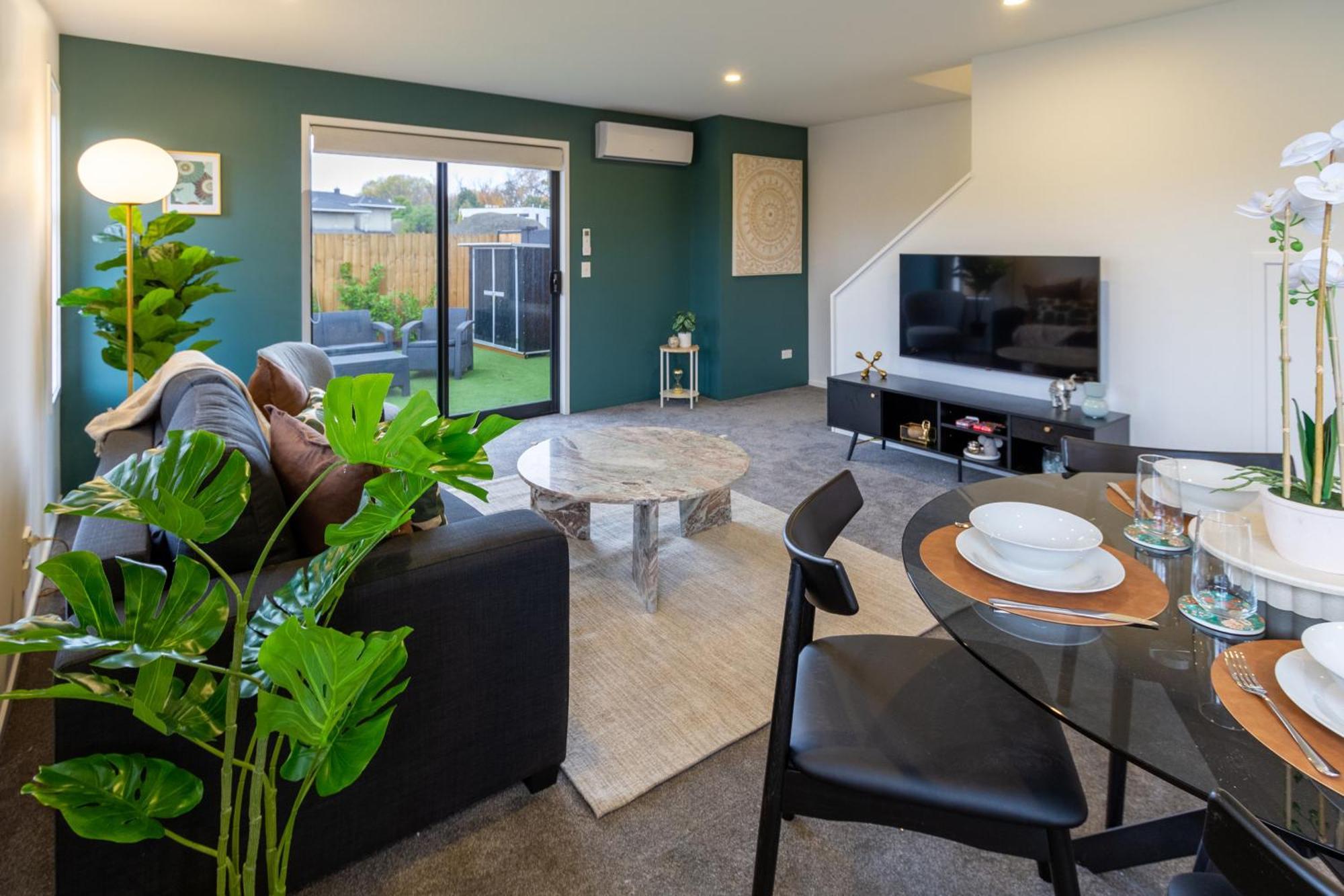 Serene Living 2 Bed With Carpark Christchurch Bagian luar foto